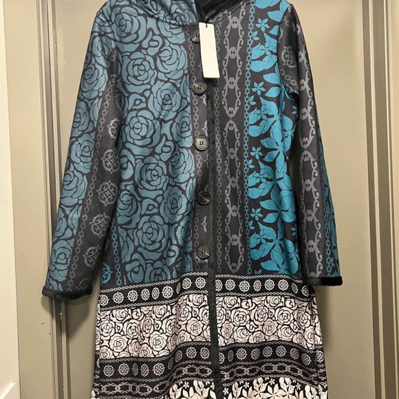 Women’s jackets size medium - Picture 4 of 4